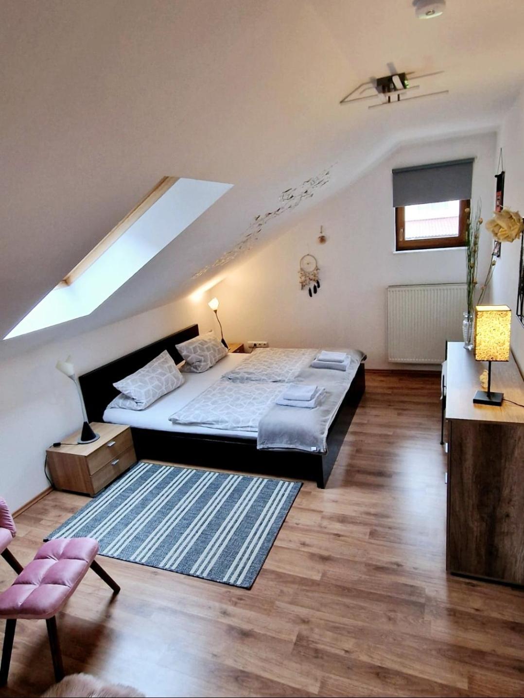 Privatwohnung Rybczynski Undenheim Exterior foto